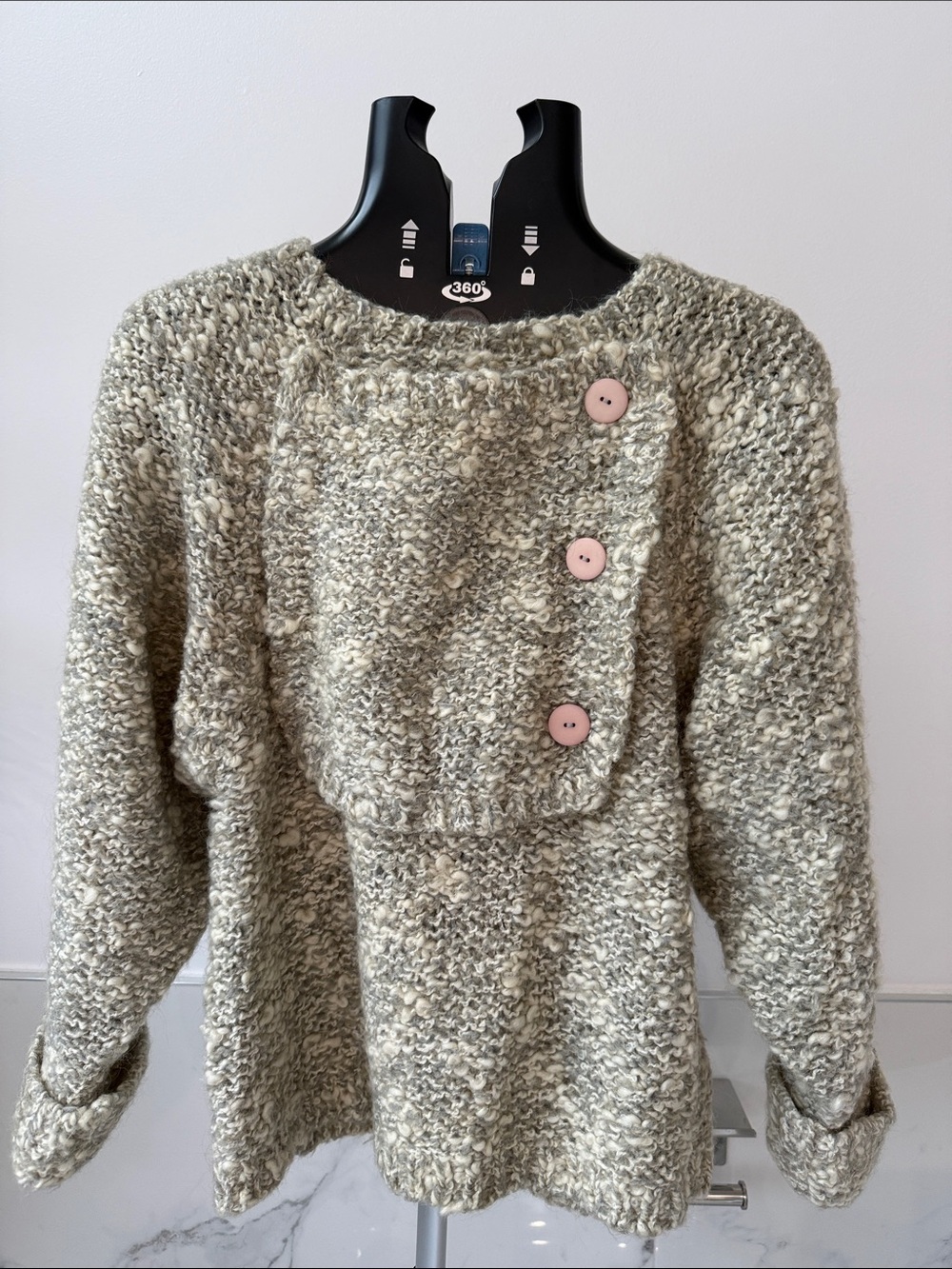 VTG 80s Click Point by Tommy Hilfiger Sweater Wool Bouclé Knit Hong Kong Small